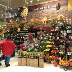 does shoprite sell flowers and the intriguing connection between grocery shopping and gift-giving habits